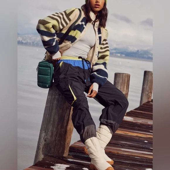 FP MOVEMENT Hit The Slopes Printed Fleece Jacket / Fielding Stripe Combo - Picture 3 of 9